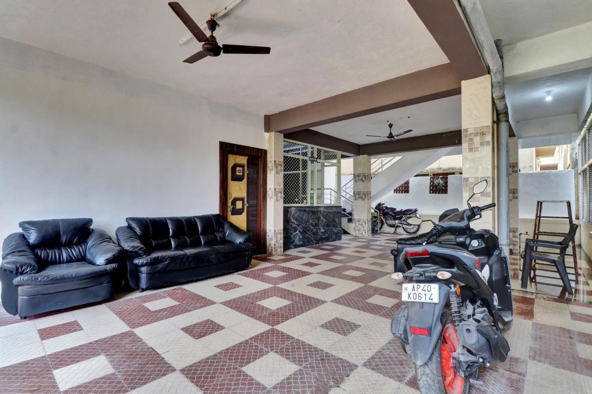 Hotel O Seshadri Homestay Tirupati Exteriér fotografie